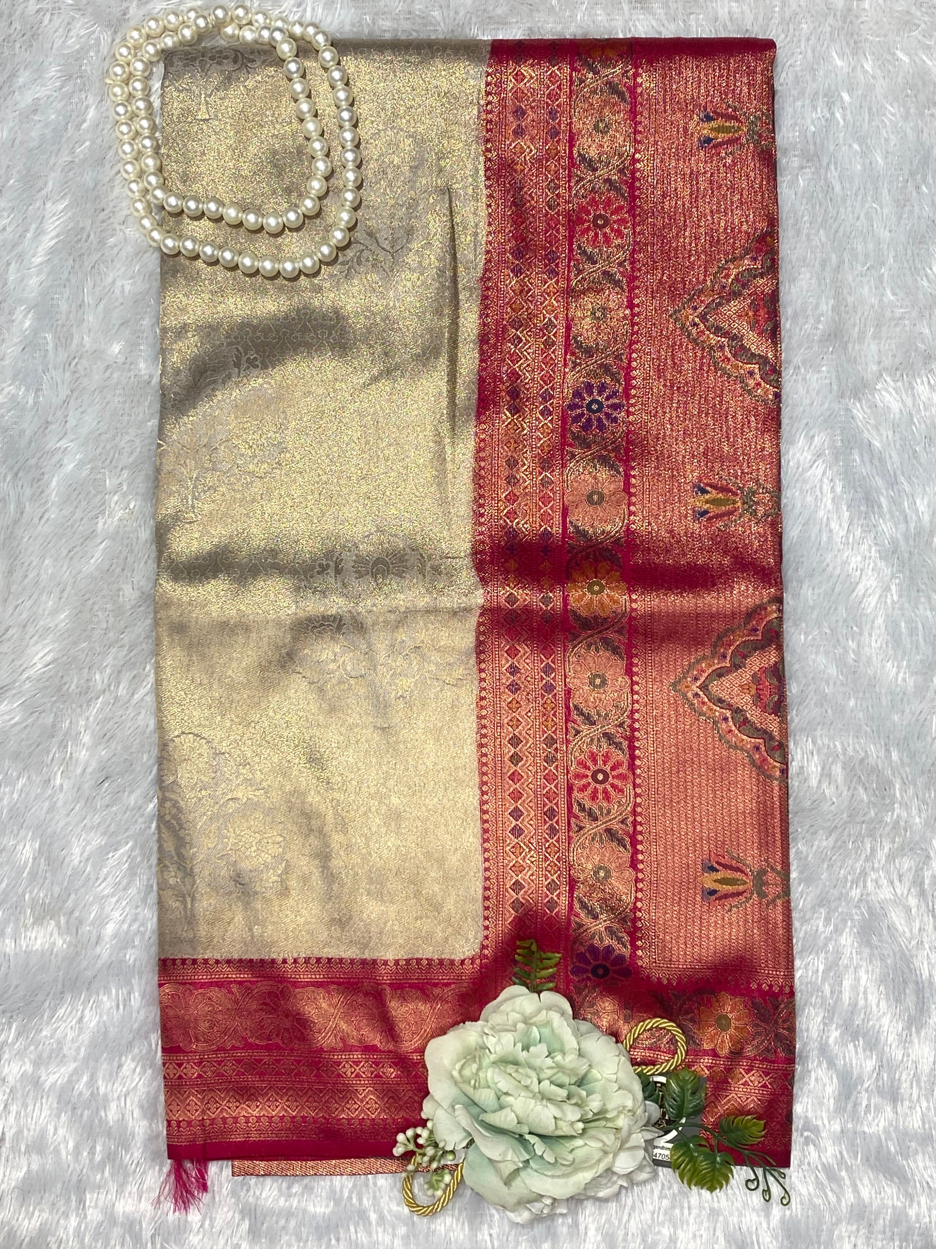 Soft silk saree with contrast border