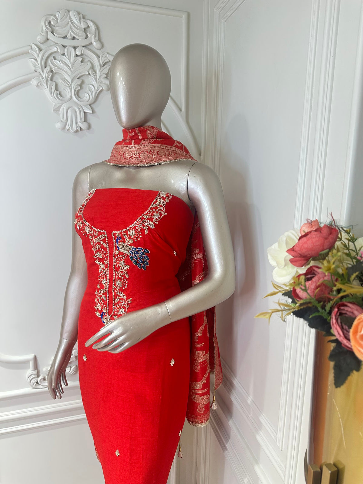 Red Peacock Embroidered Suit Set - neckline close-up