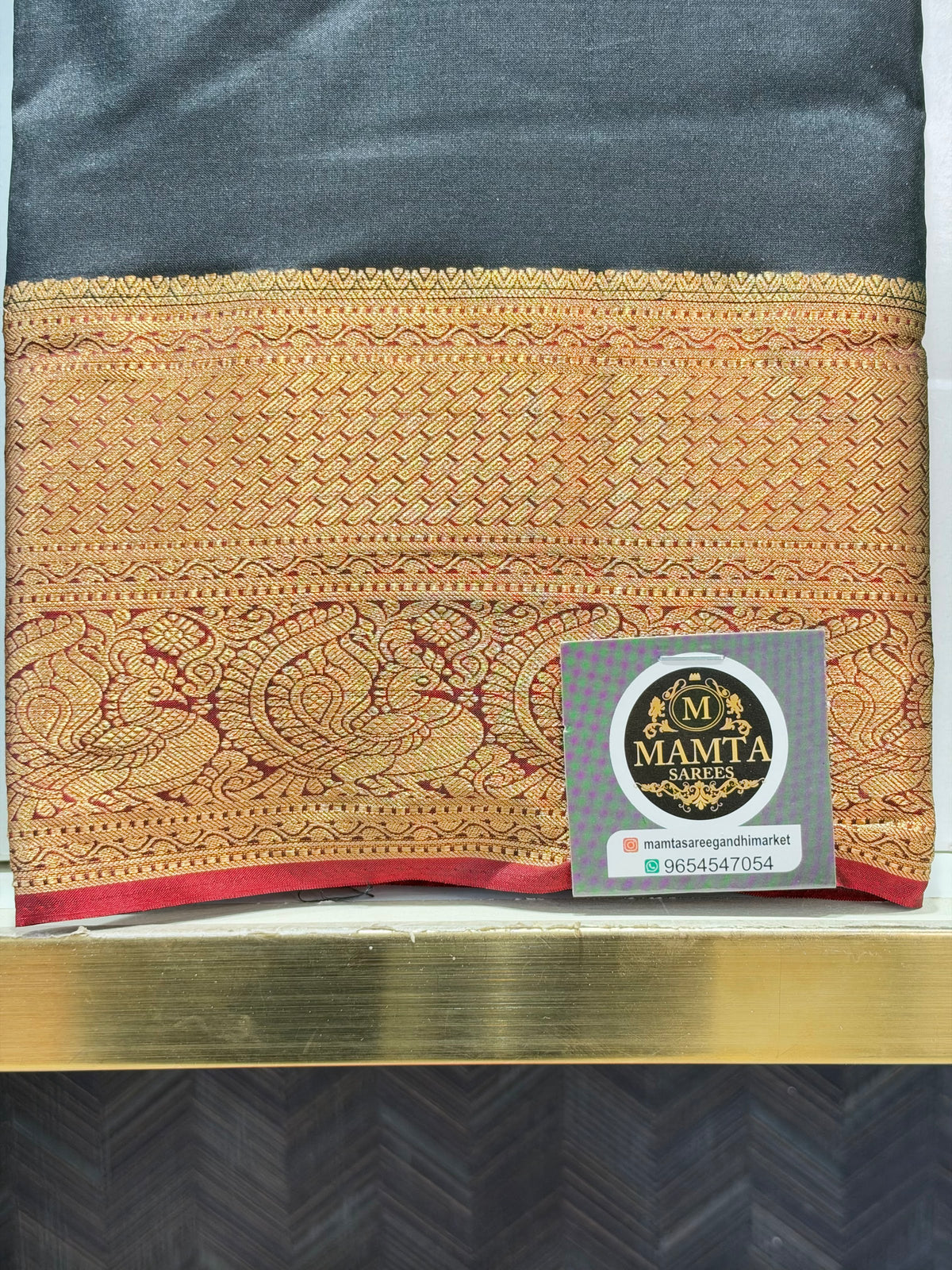 black saree by Mamta Saree - border detail