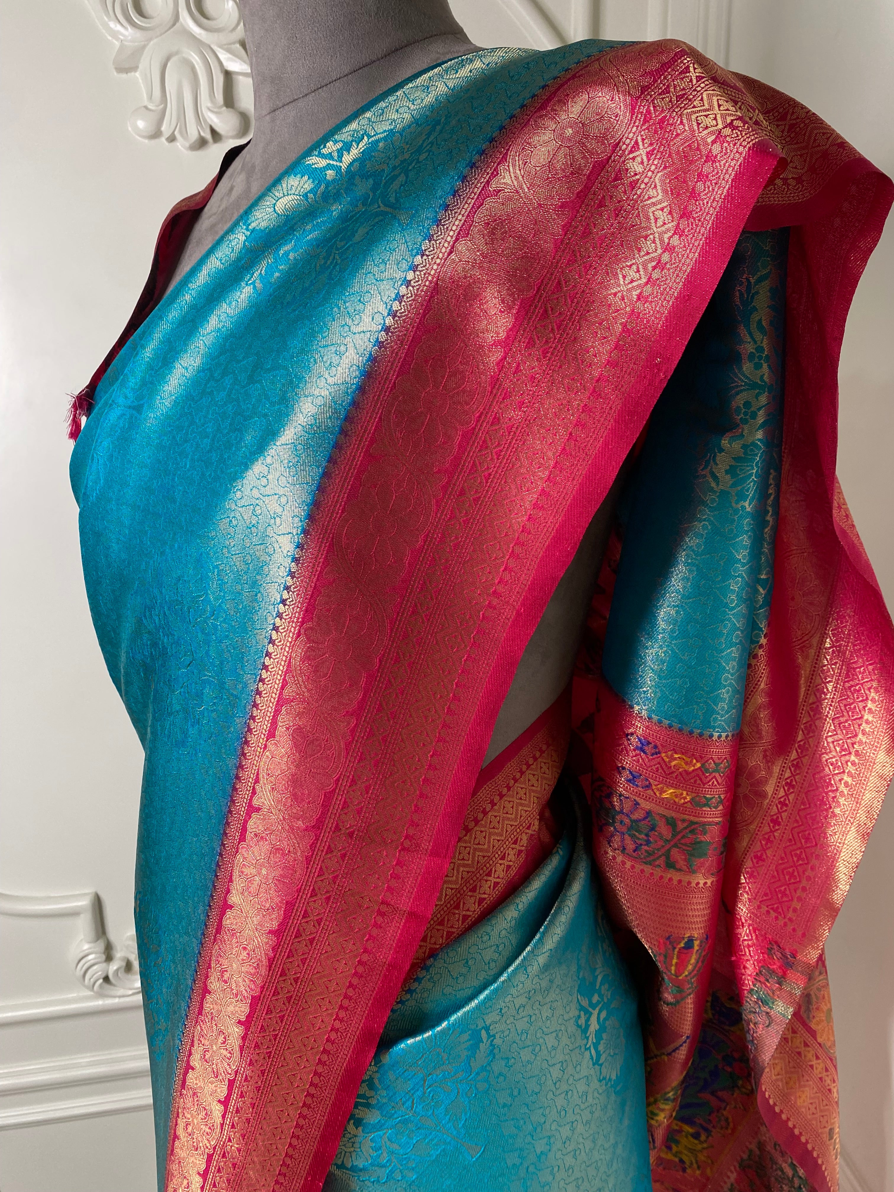 Soft silk saree with contrast border