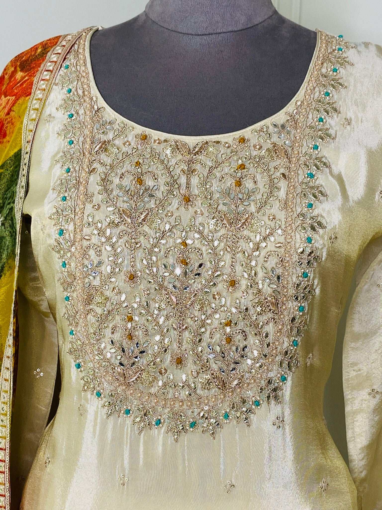 Chic Off-White Skirt Set with Floral Dupatta