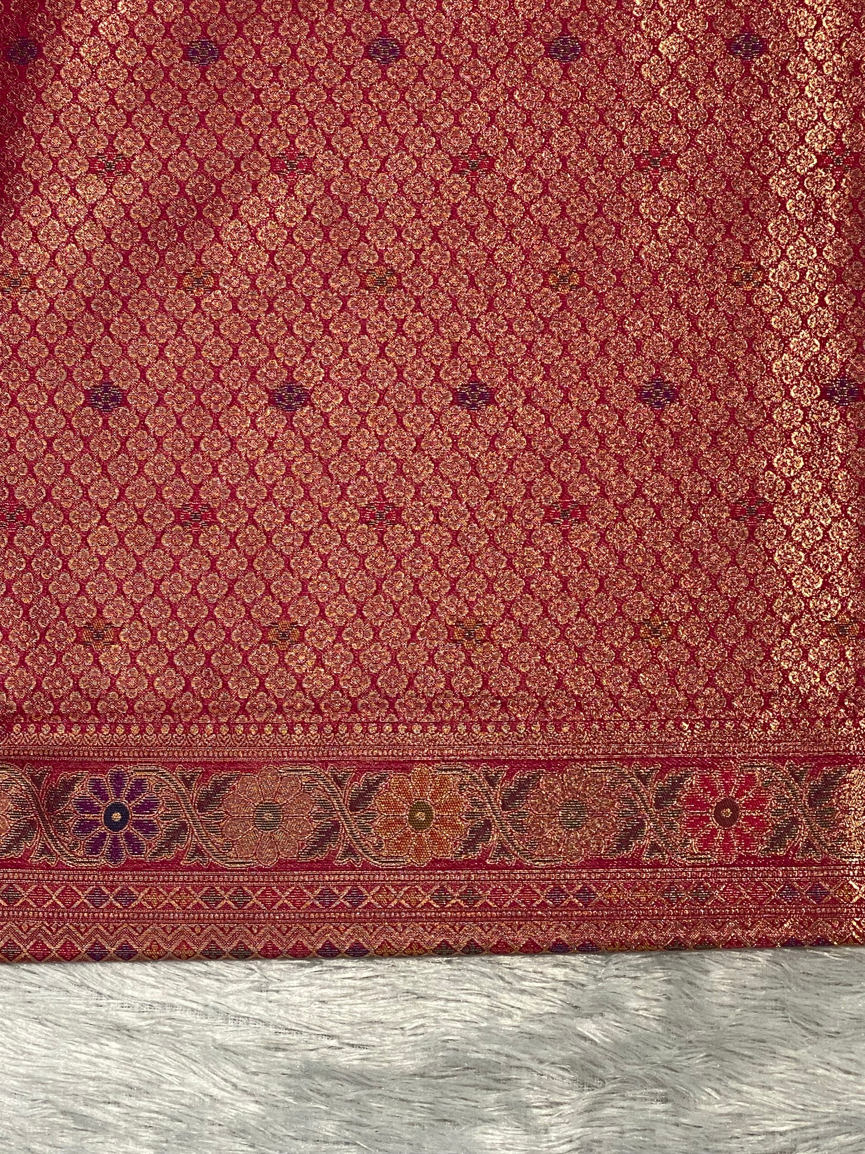 Soft silk saree with contrast border