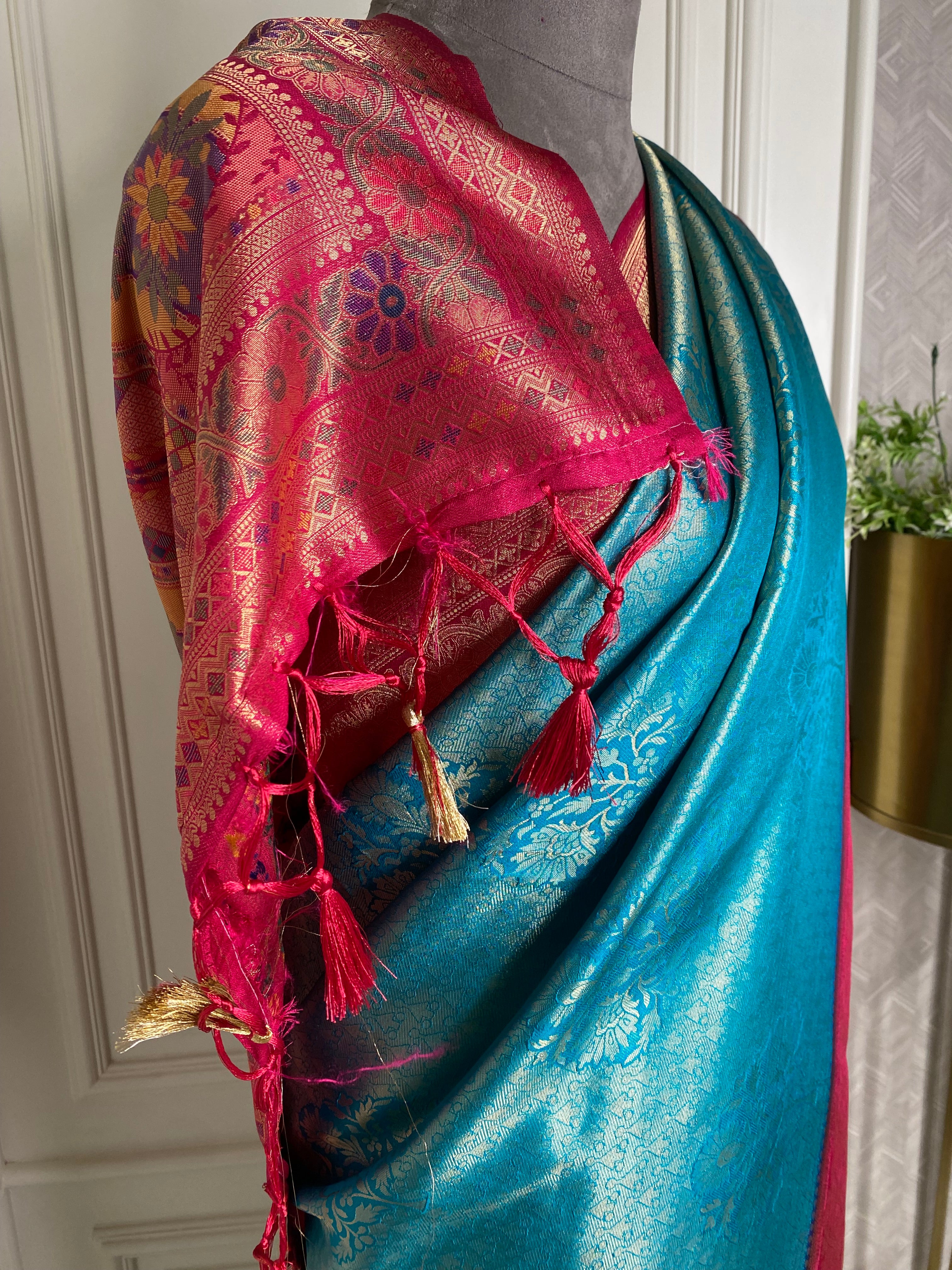 Soft silk saree with contrast border