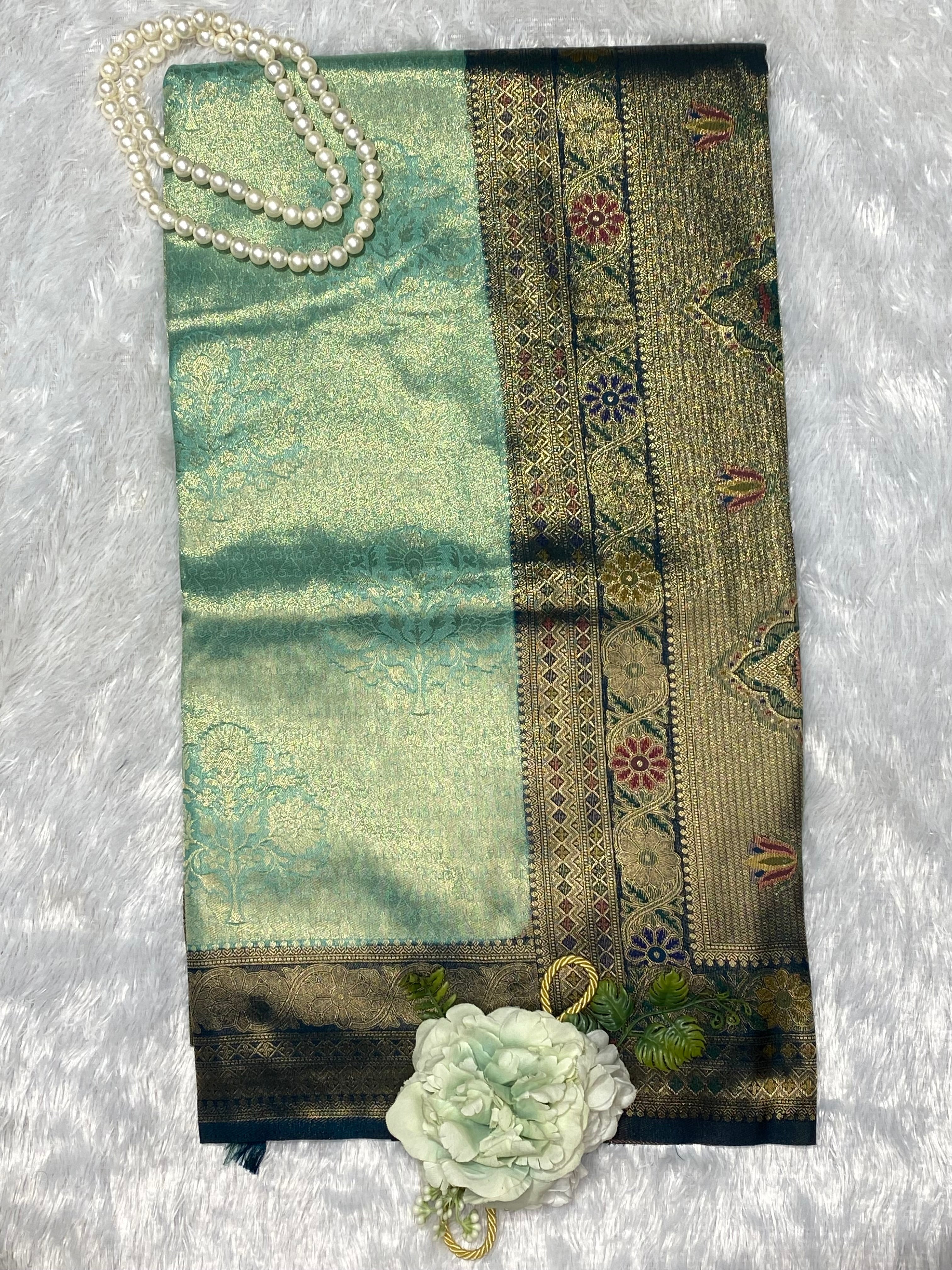 Soft silk saree with contrast border