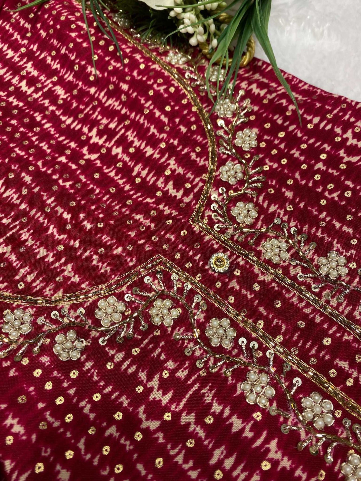 CHUNDRI PRINT SALWAR SUIT