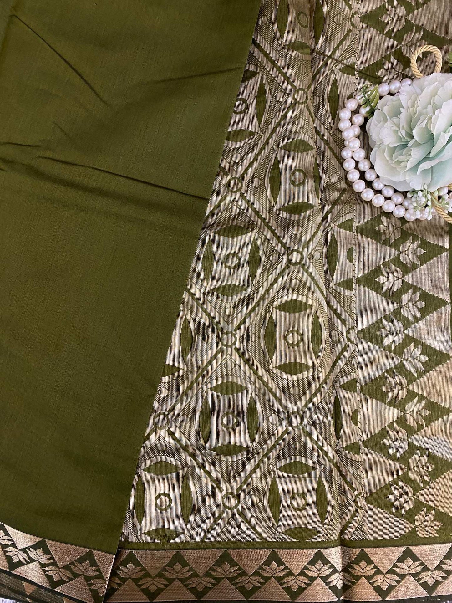 TEMPLE BORDER COTTON SAREE
