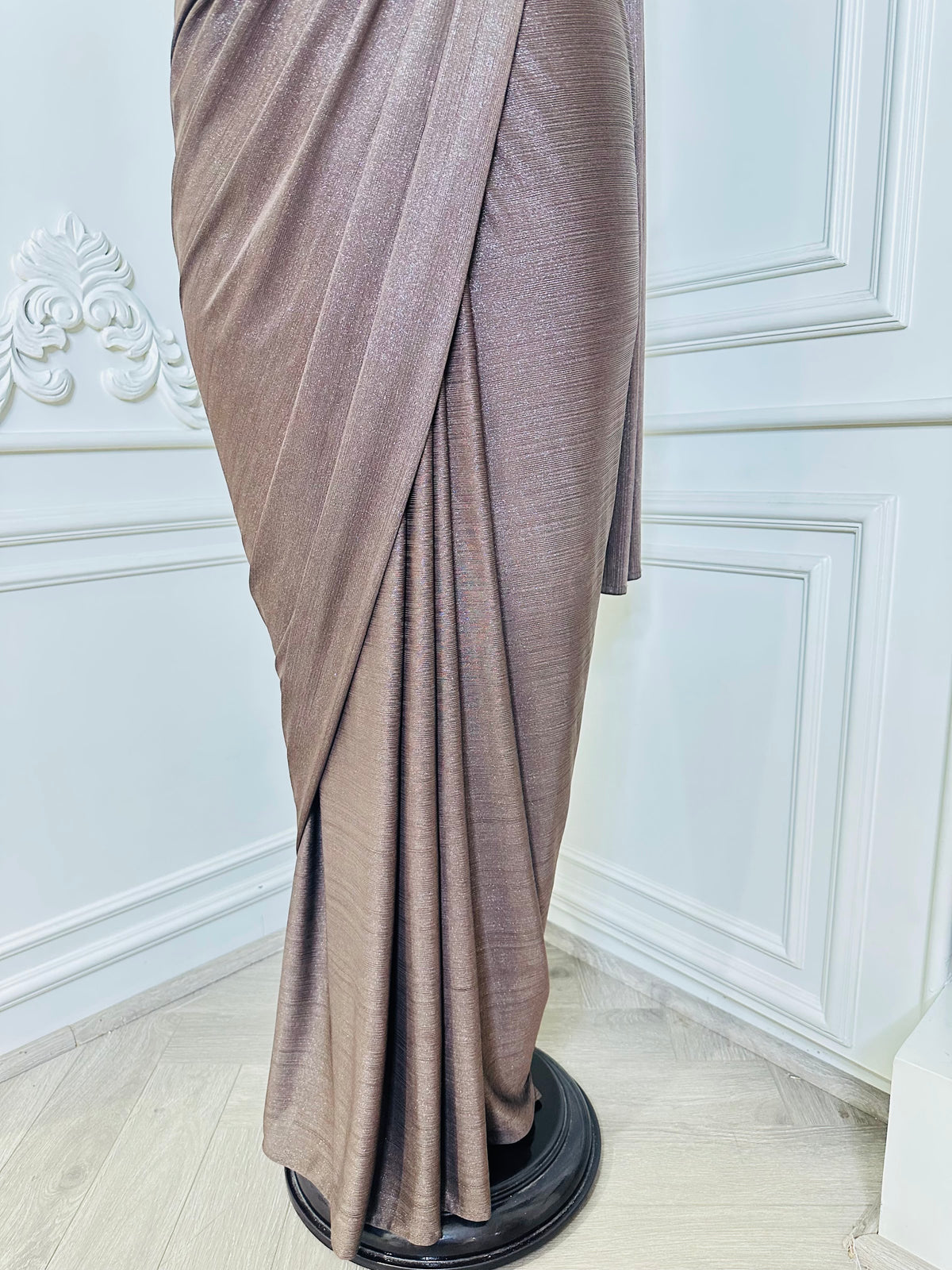 Brown saree by Mamta Saree - blouse and drape detail