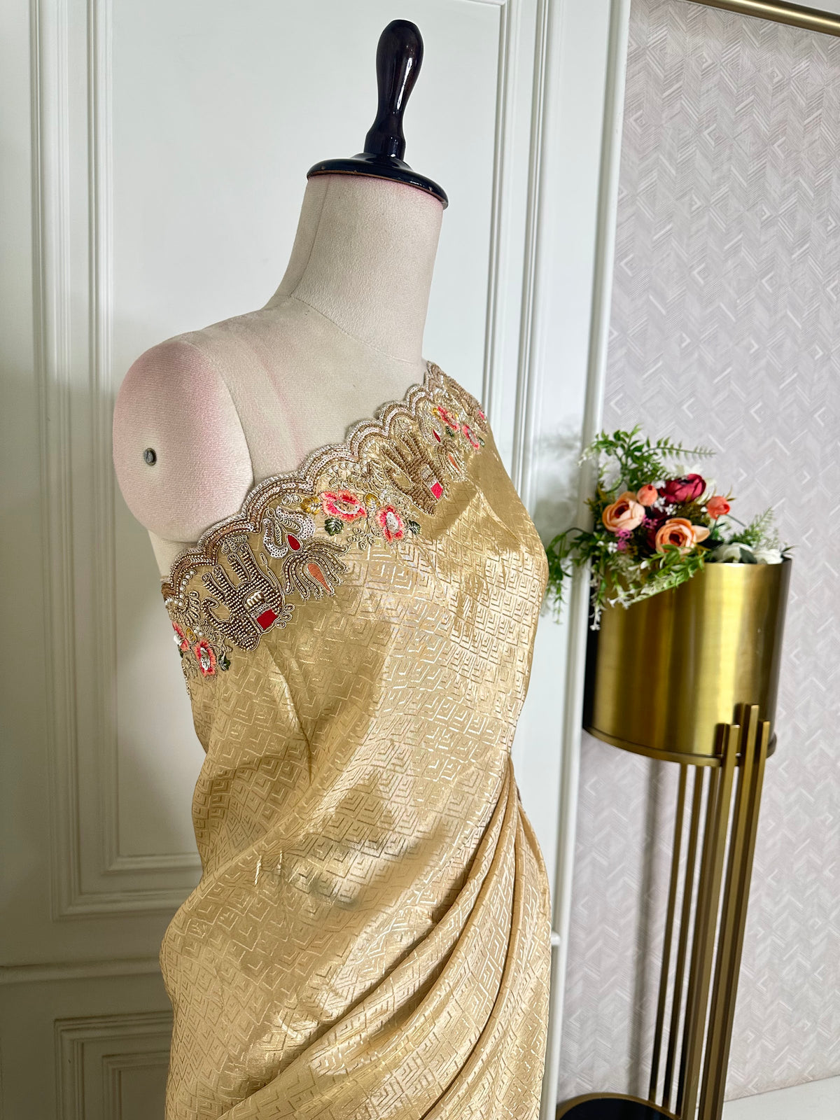 Golden saree by Mamta Saree - border detail