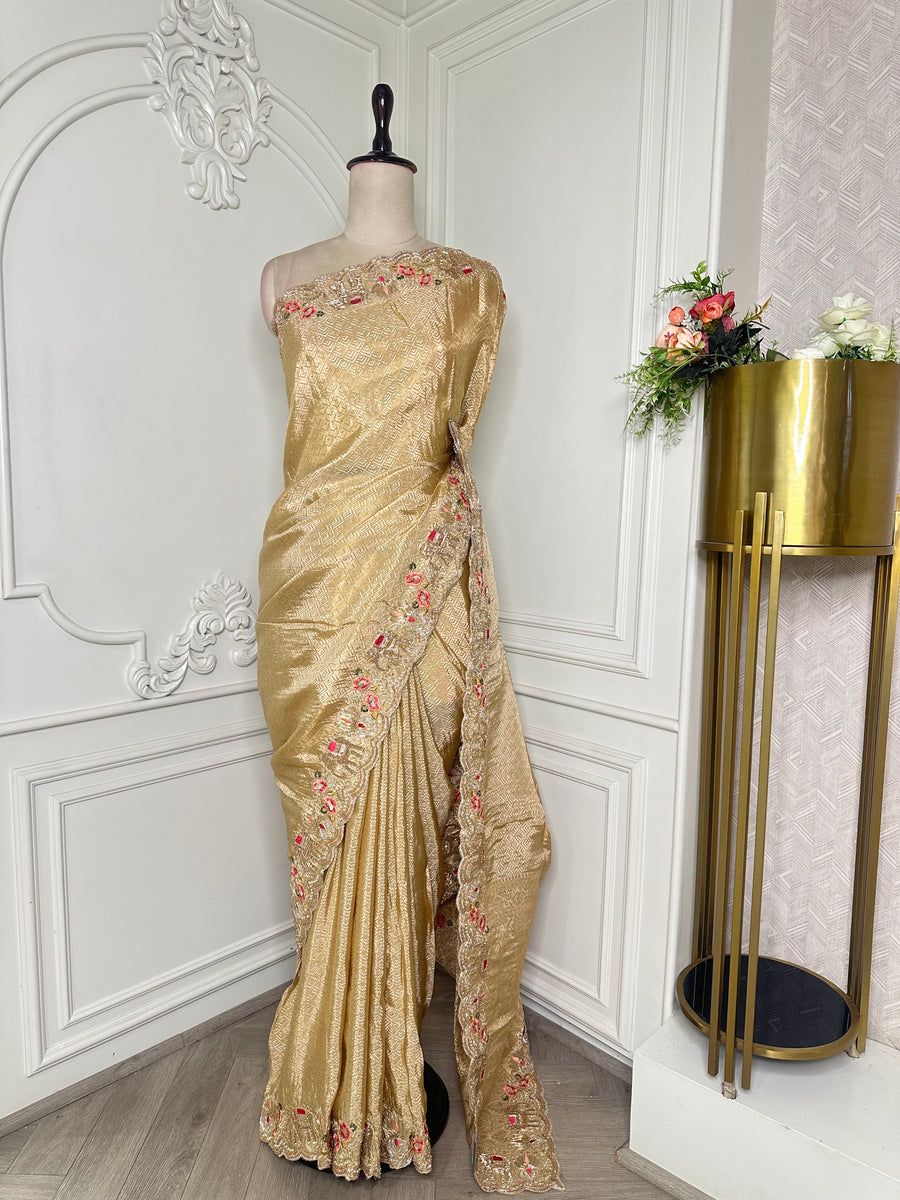 Golden saree by Mamta Saree - full drape