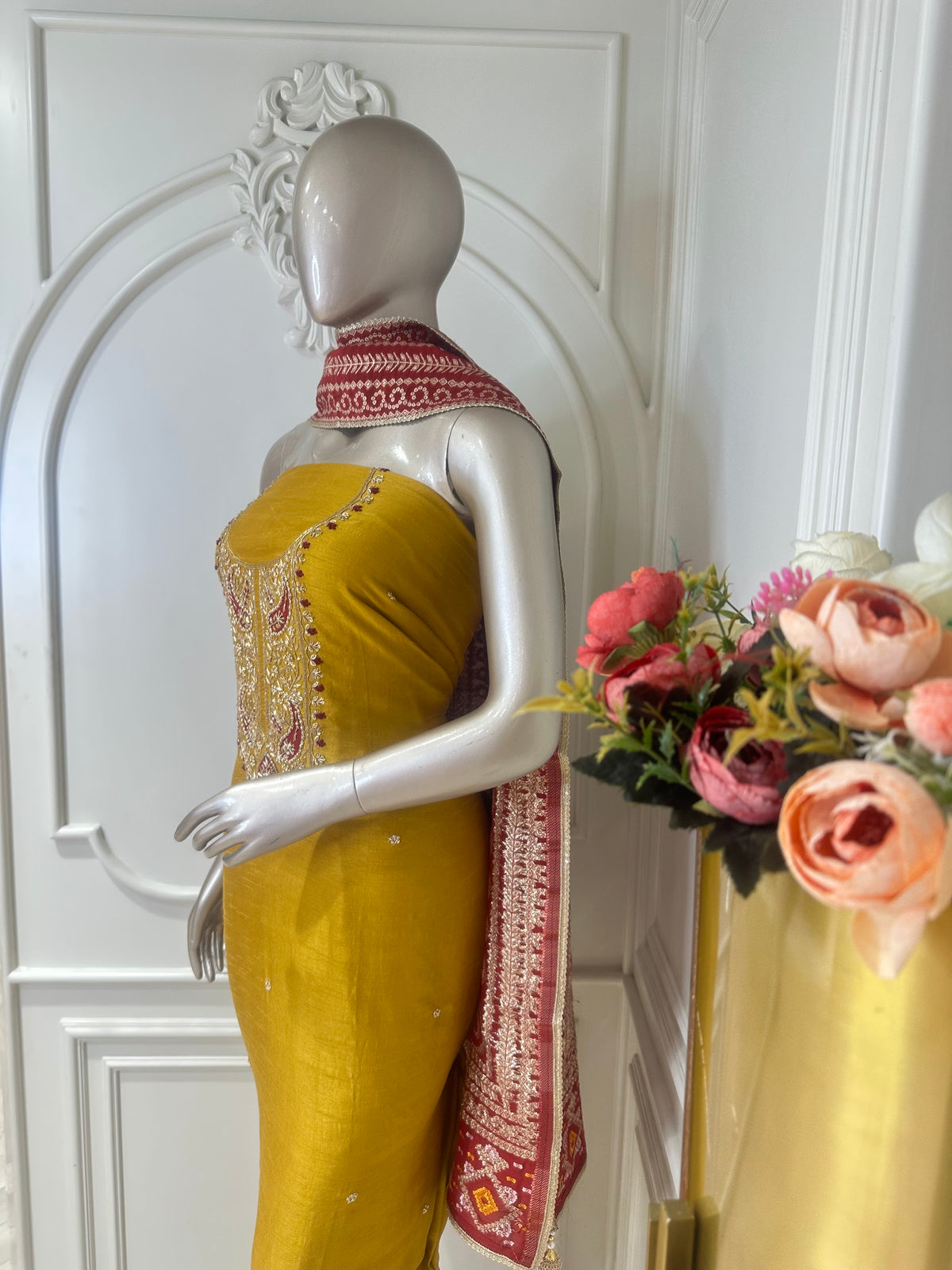 Mustard suit set by Mamta Saree - dupatta