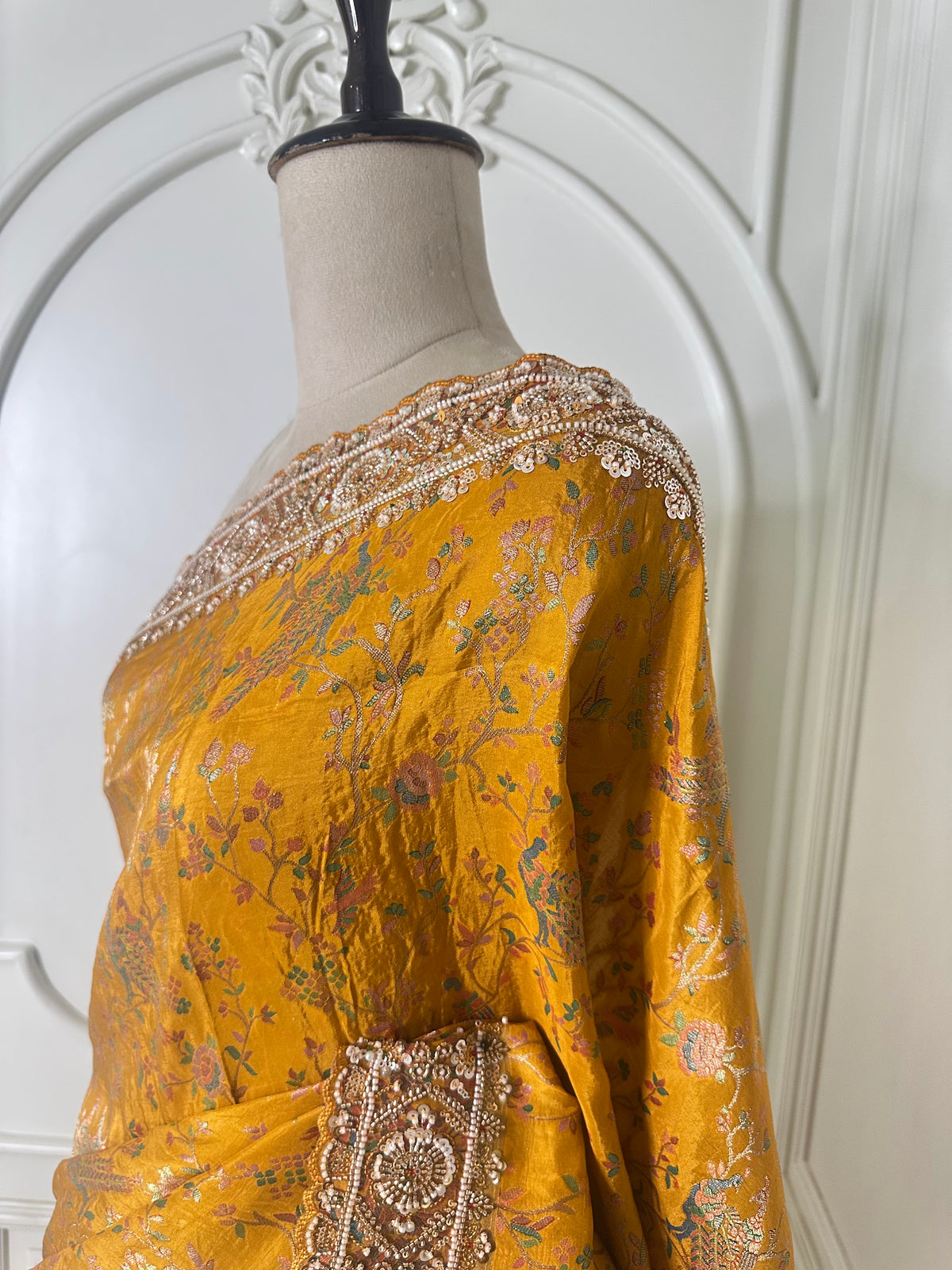 Yellow saree by Mamta Saree - pallu detail