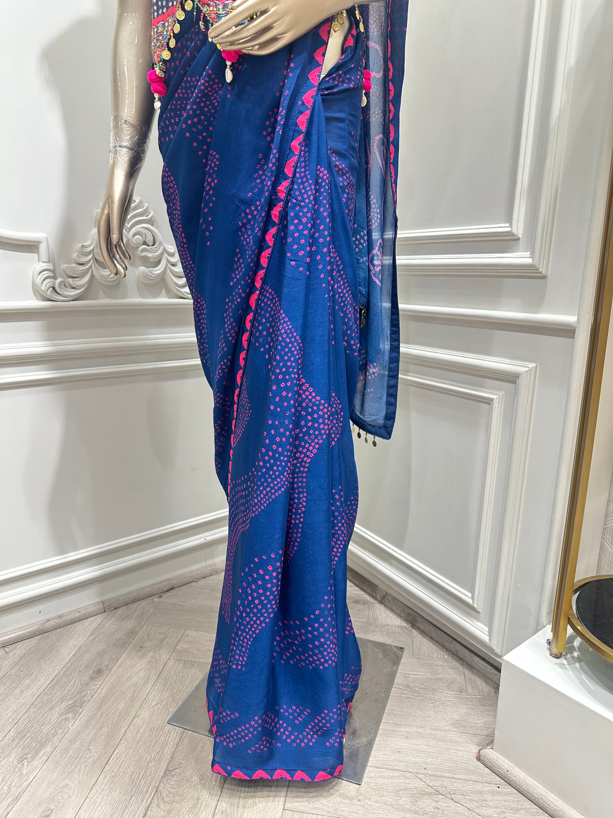 blue saree by Mamta Saree - close-up