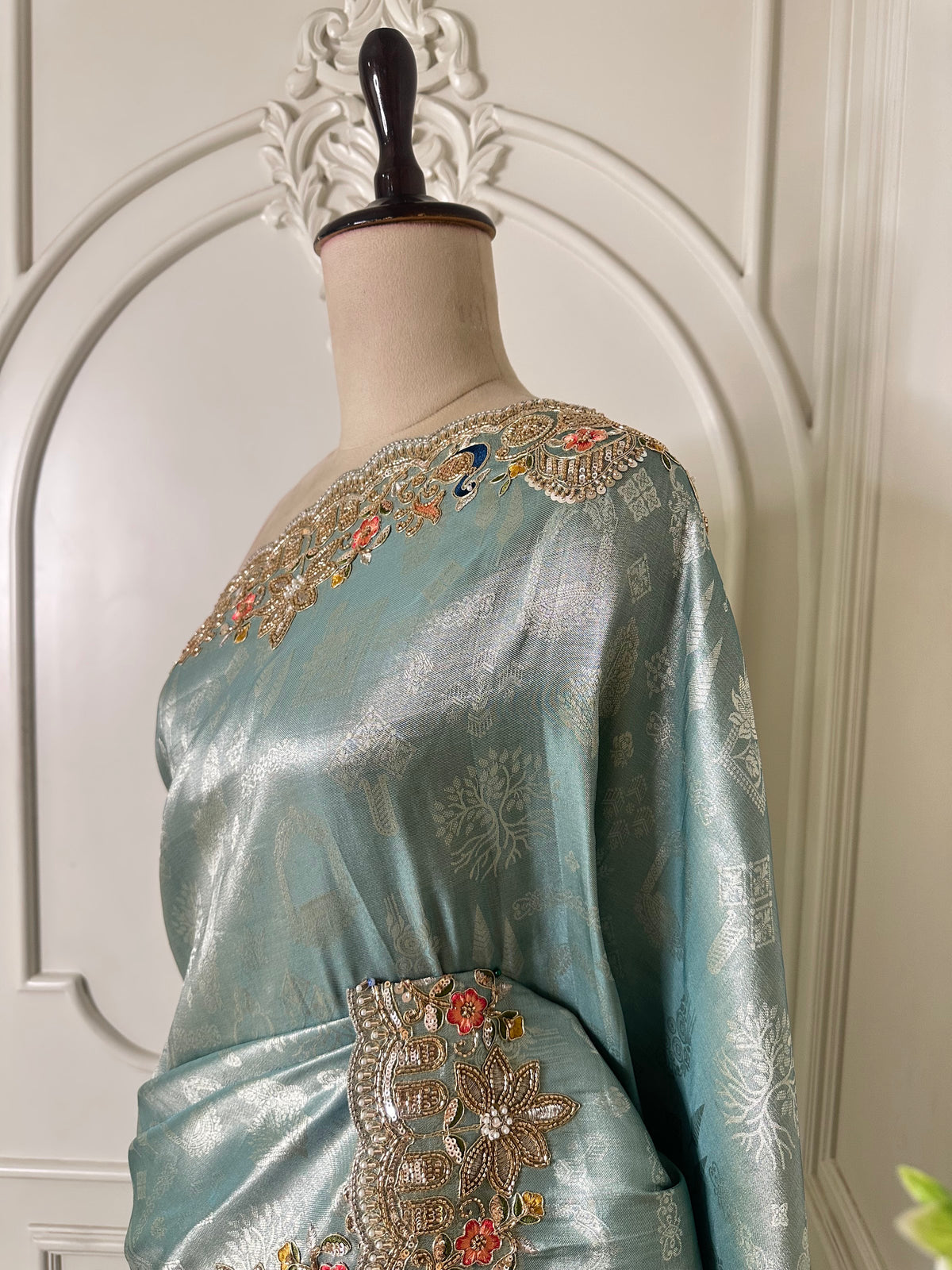 Blue saree by Mamta Saree - pallu detail