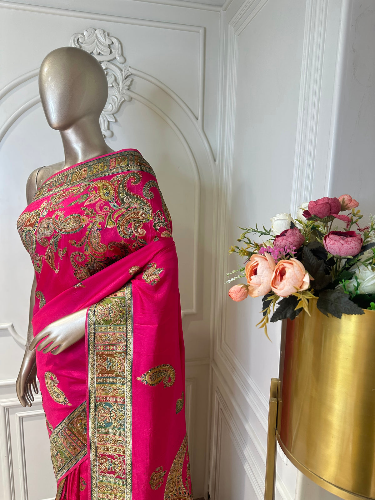 rani pink saree by Mamta Saree - pallu detail