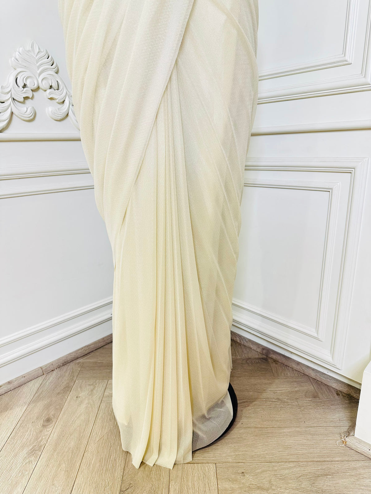 Ivory saree by Mamta Saree - drape detail