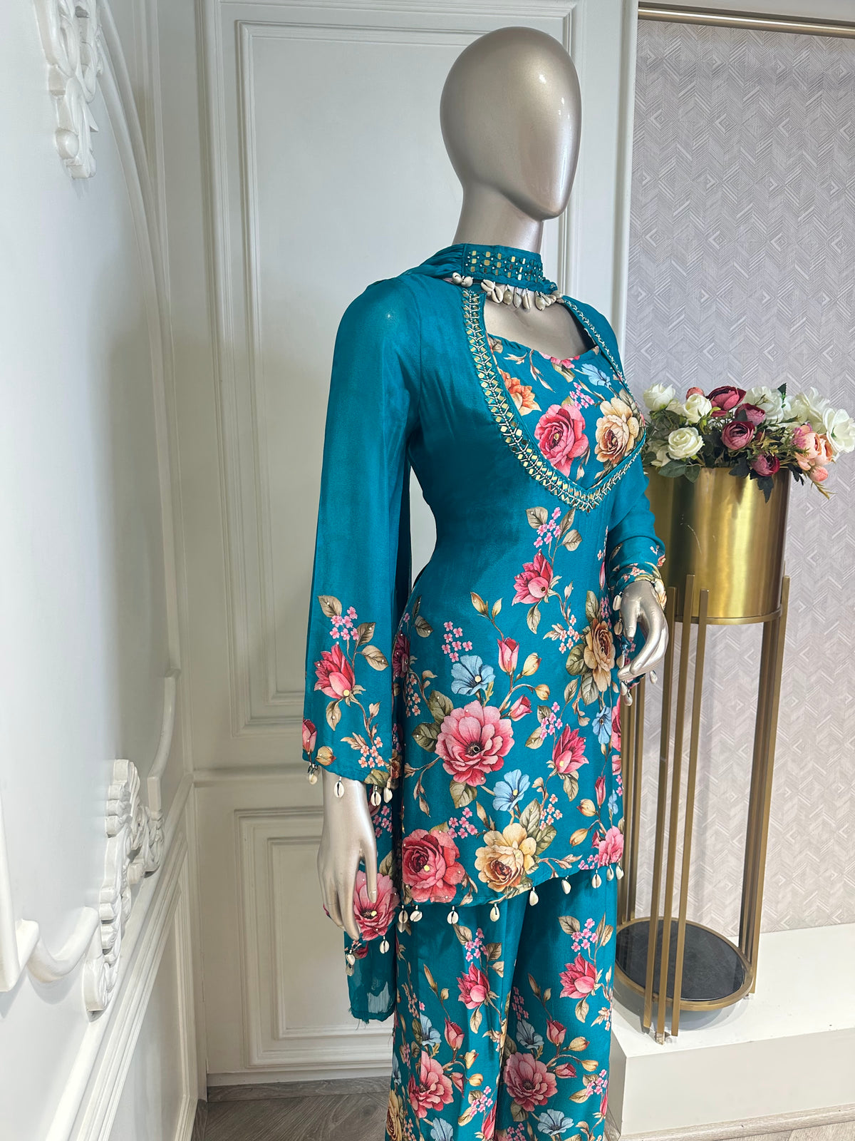 teal suit set by Mamta Saree - print detail