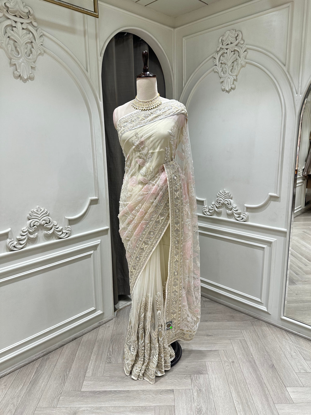 Ivory Saree by Mamta Saree - close-up view 1