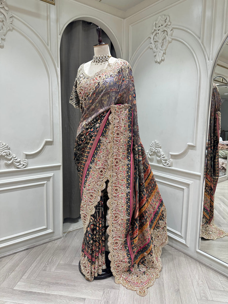 Black printed saree by Mamta Saree - view 3