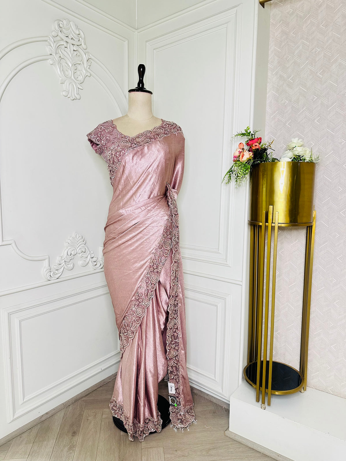 onion pink saree by Mamta Saree - full drape