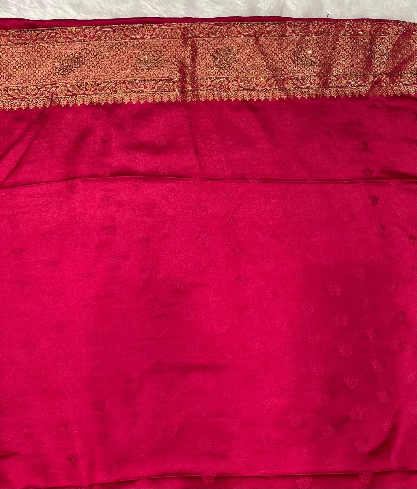 Soft silk saree with contrast border