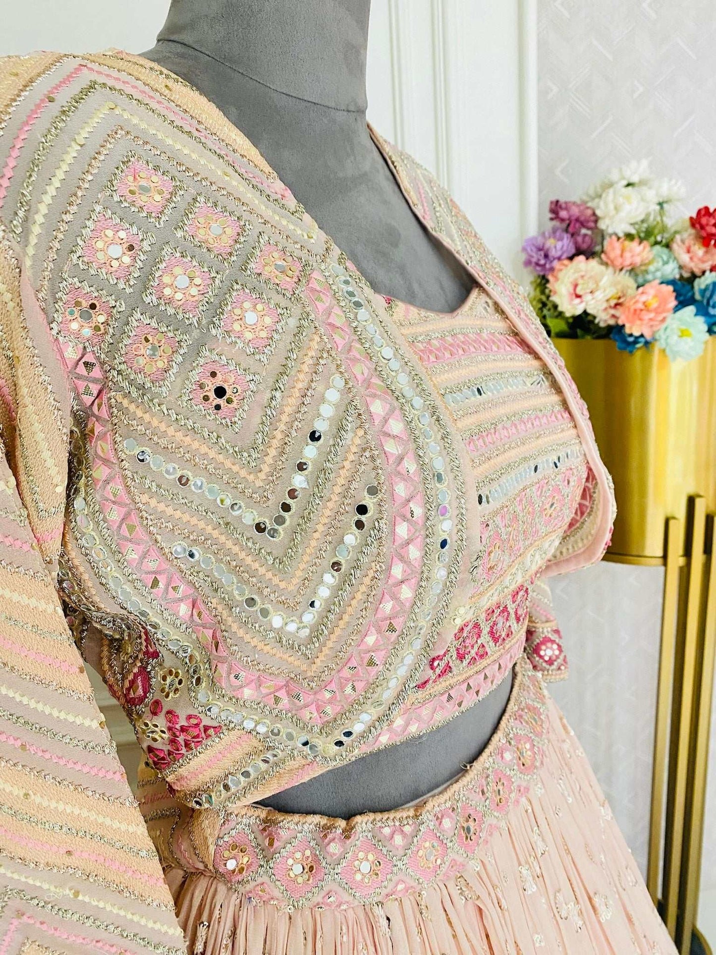 ENCHANTING DRESS WITH MESMERIZING THREAD WORK