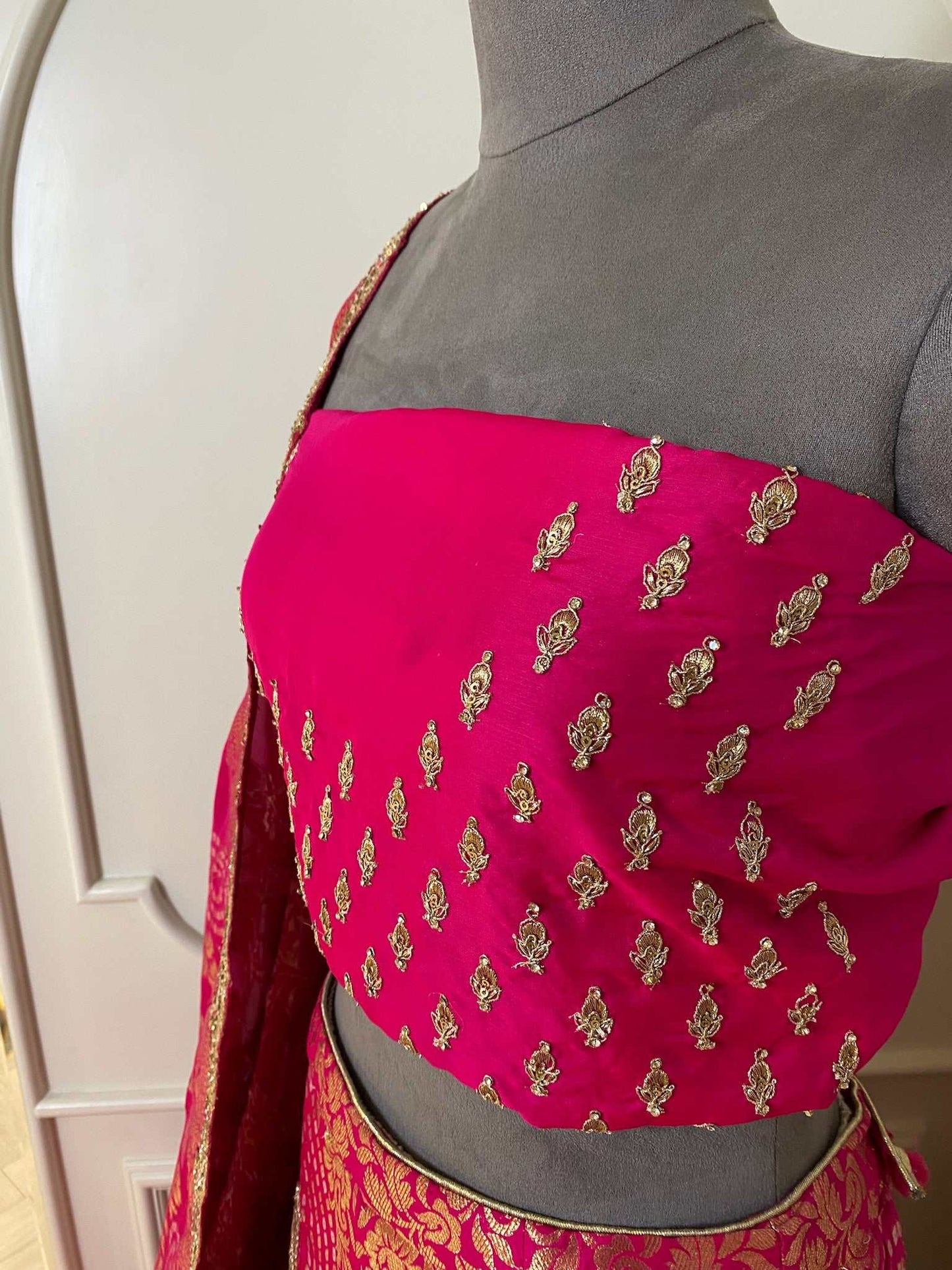 Magenta banarsi lehenga