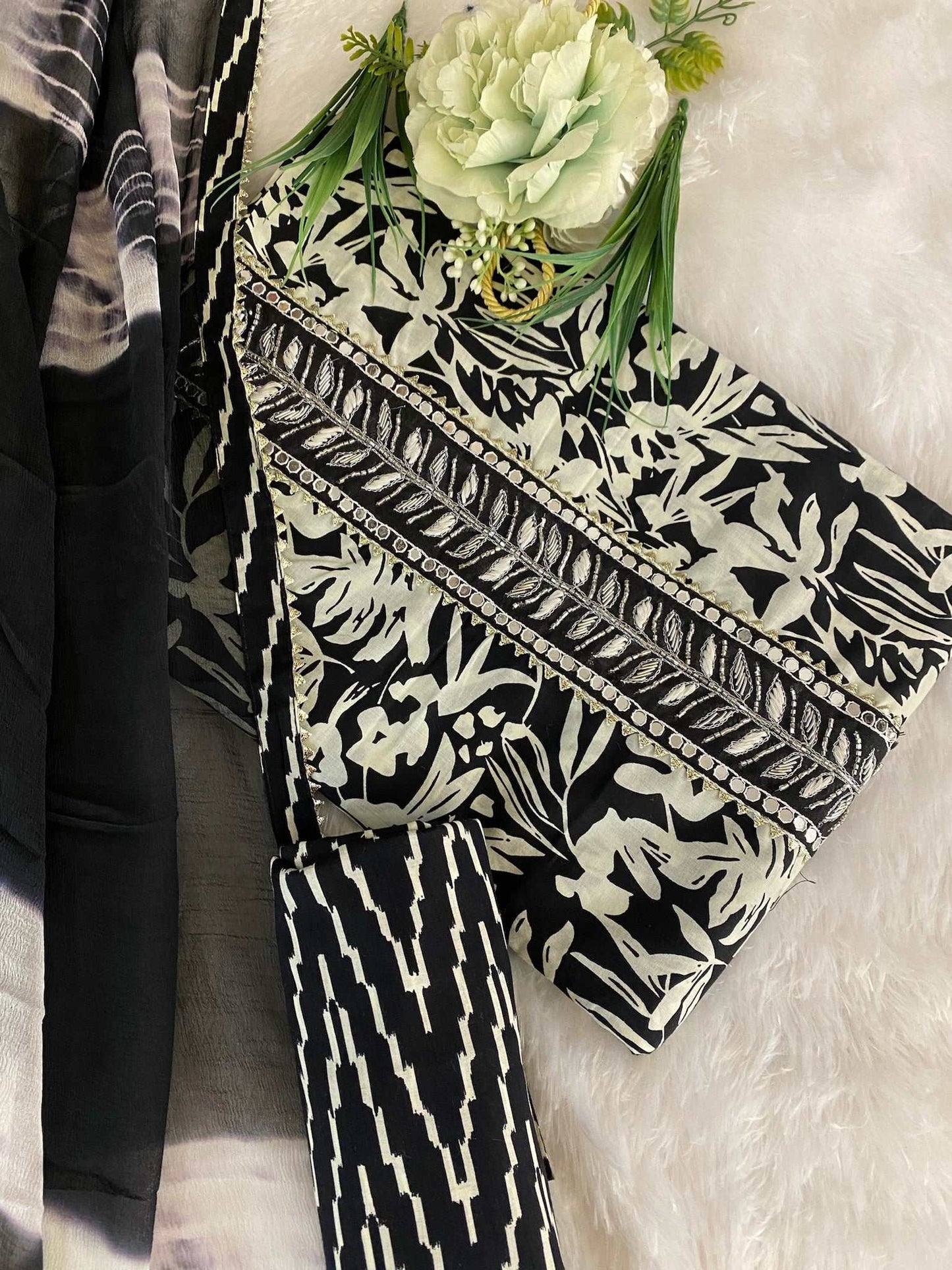 Black And White Printed Cotton Printed Suit