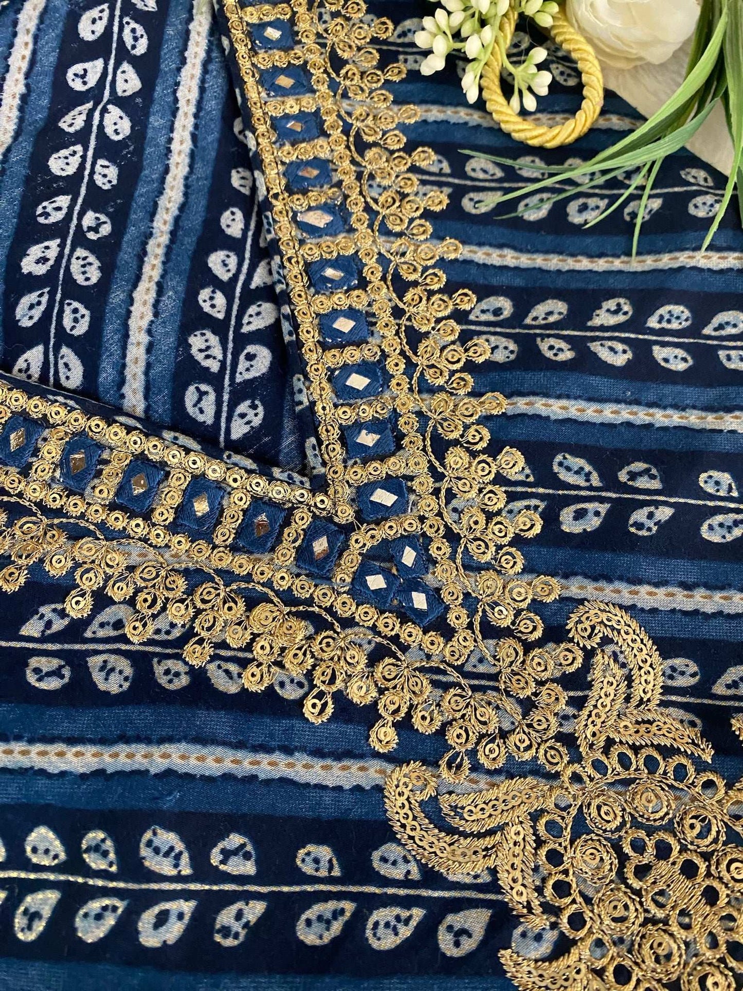 V SHAPED NECK INDIGO BLUE SUIT