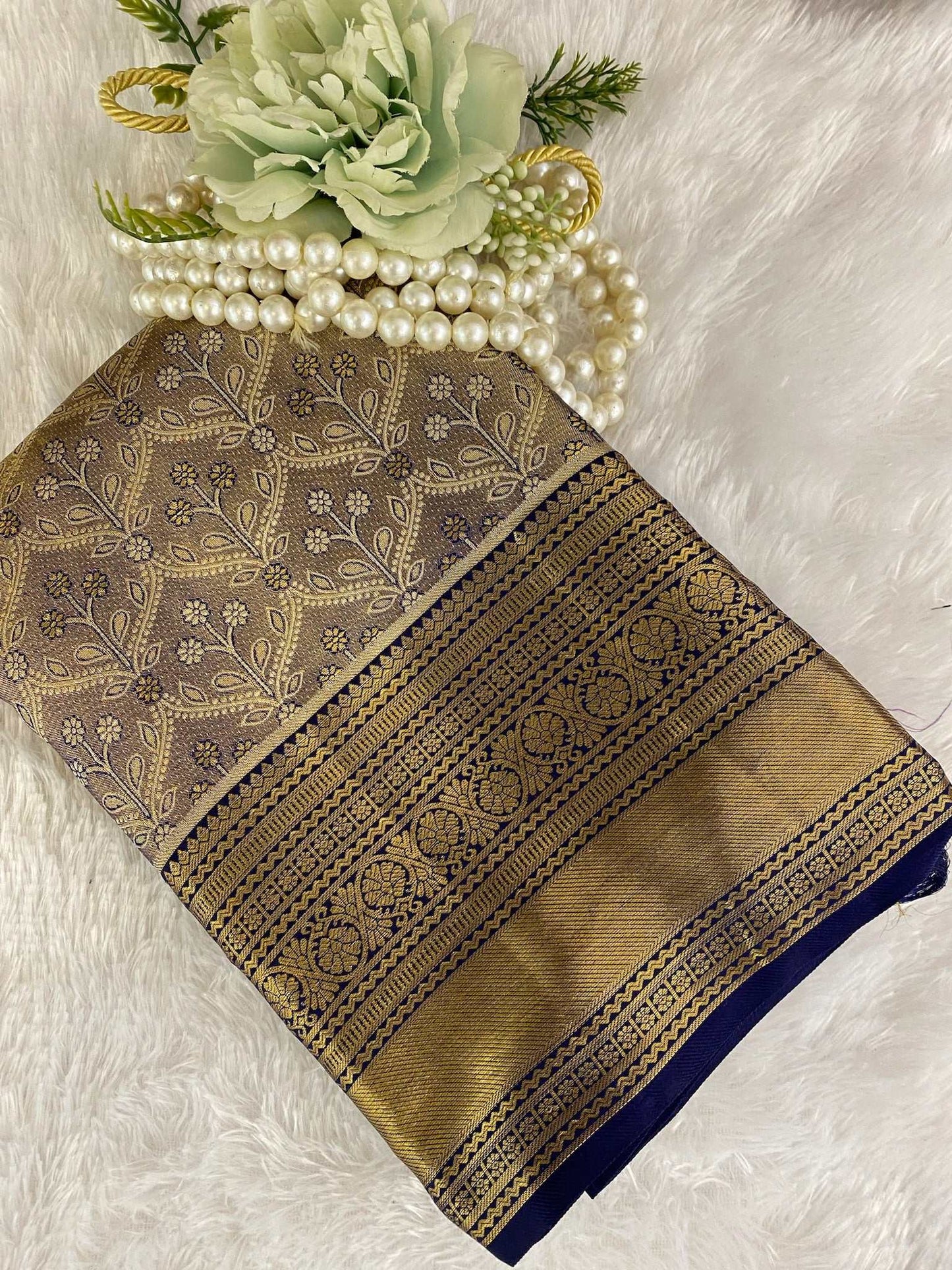 Gold Zariwork Pure Silk Saree
