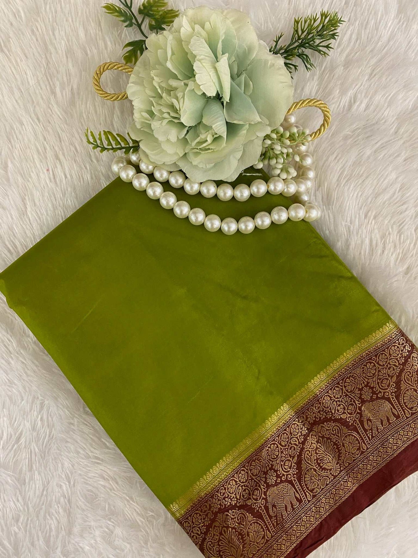 badge Green Zariwork Pure Silk Saree