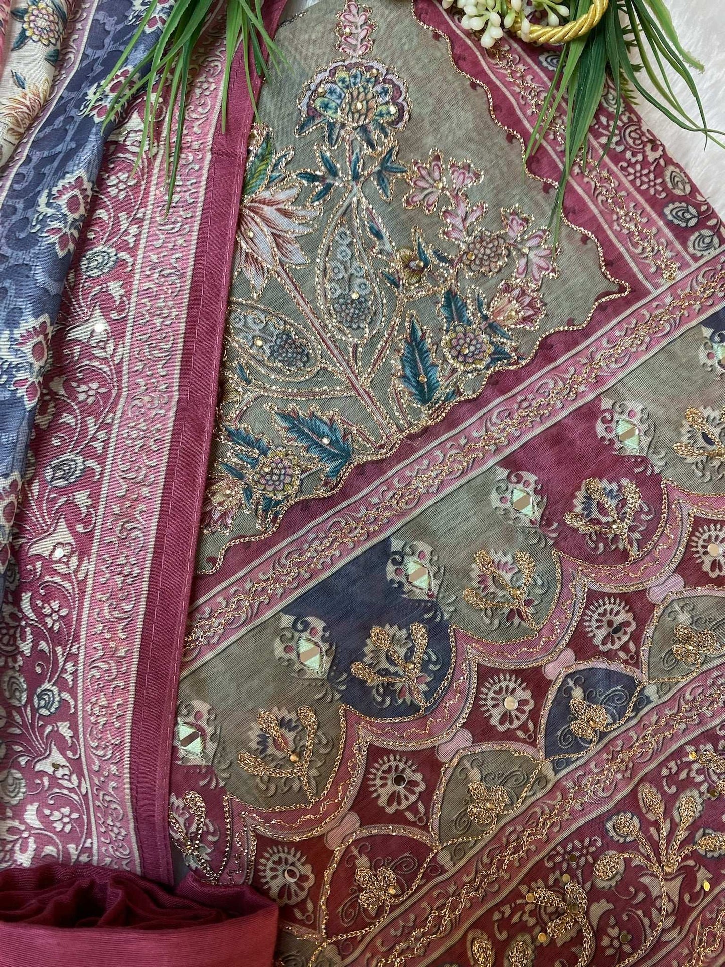 CHANDERI SUIT WITH ZARI EMBROIDERY