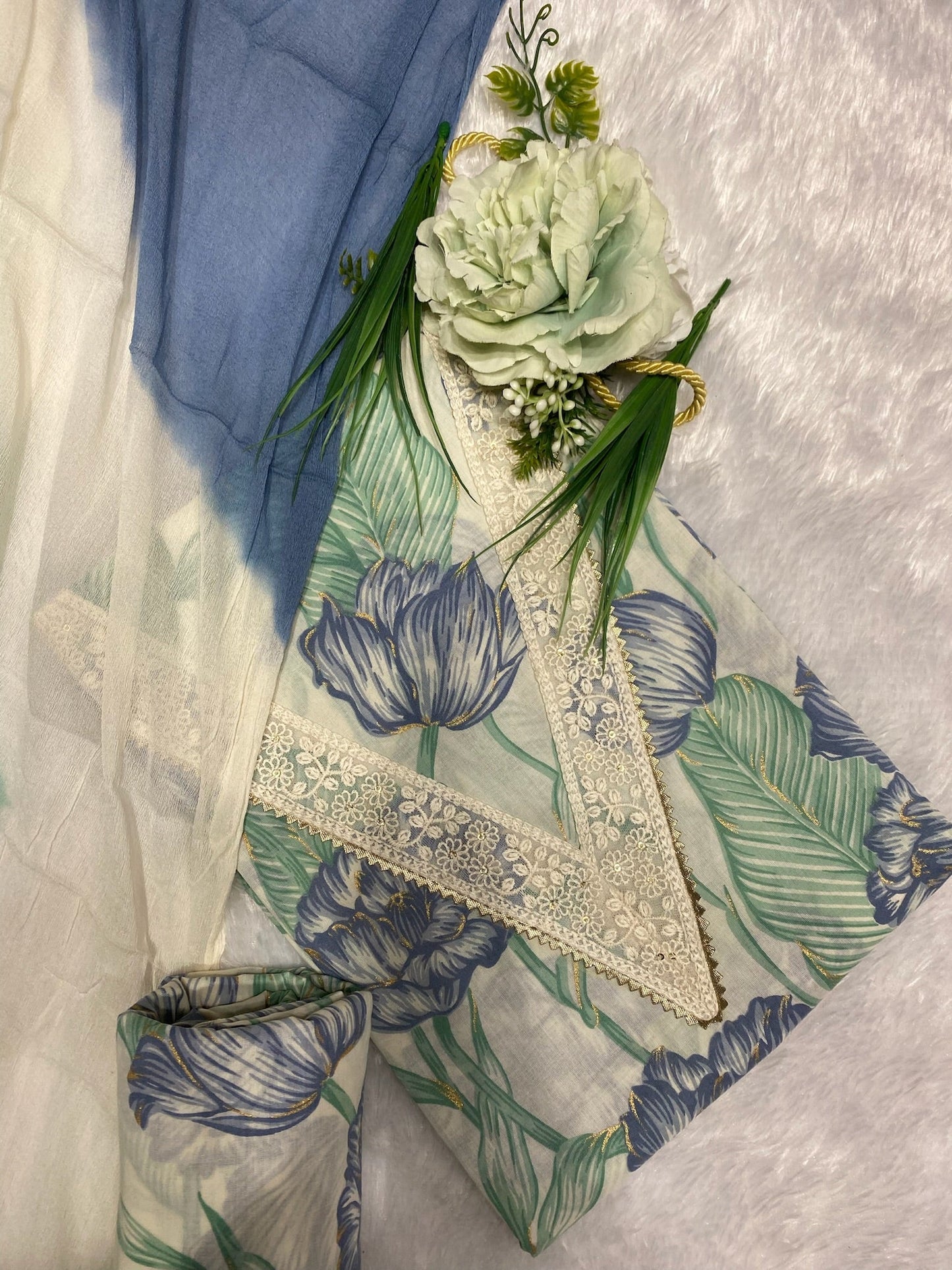 FLORAL PRINTED V SHAPPED COTTON SUIT
