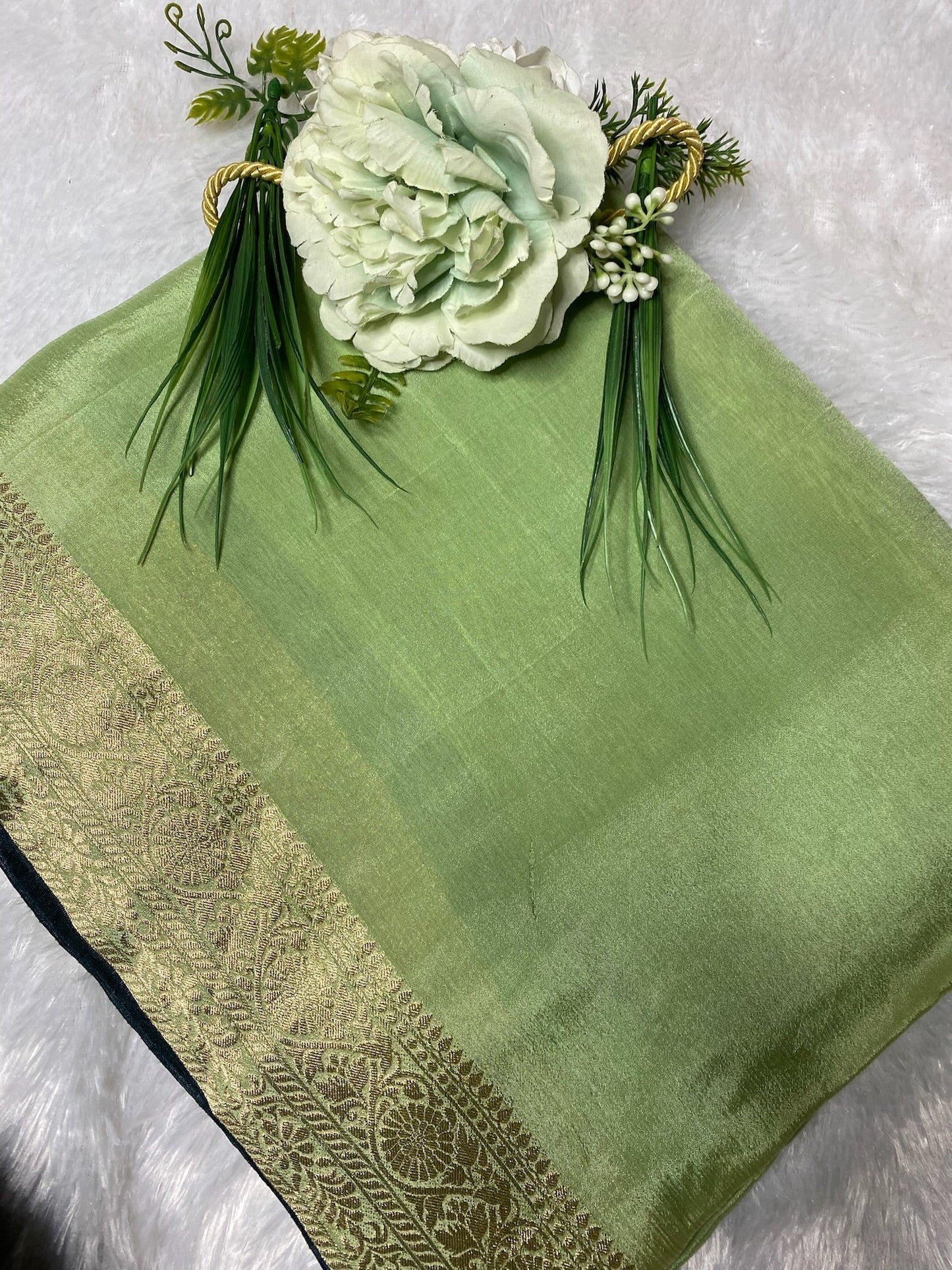 PLAIN BORDER CHINNON FABRIC SAREE